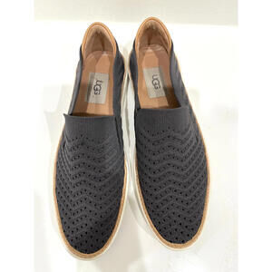 UGG Sammy Chevron Slip On Shoes 1102560 Gray Knit Weave Womens Size 9.5 NWOT
